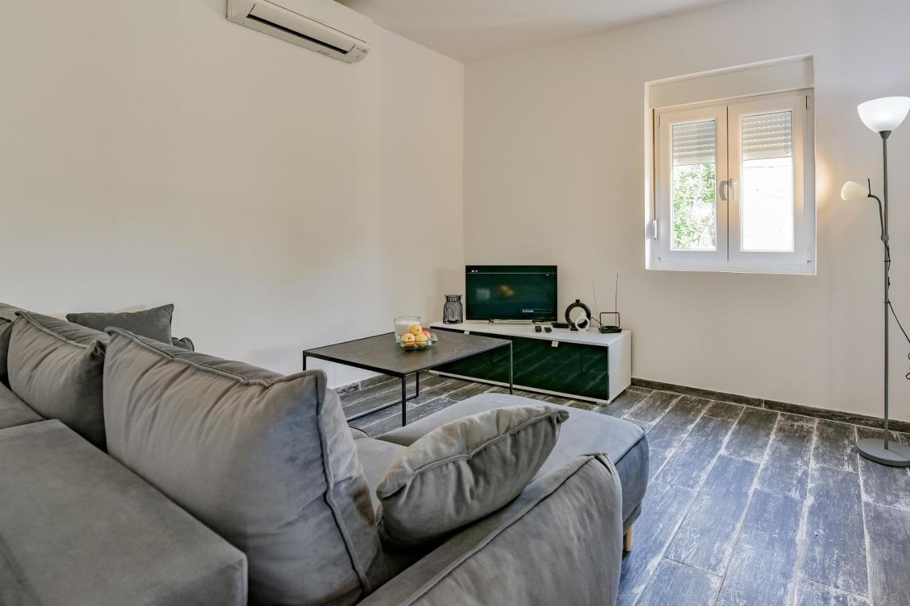 Holiday home Homena With A Heated Pool *